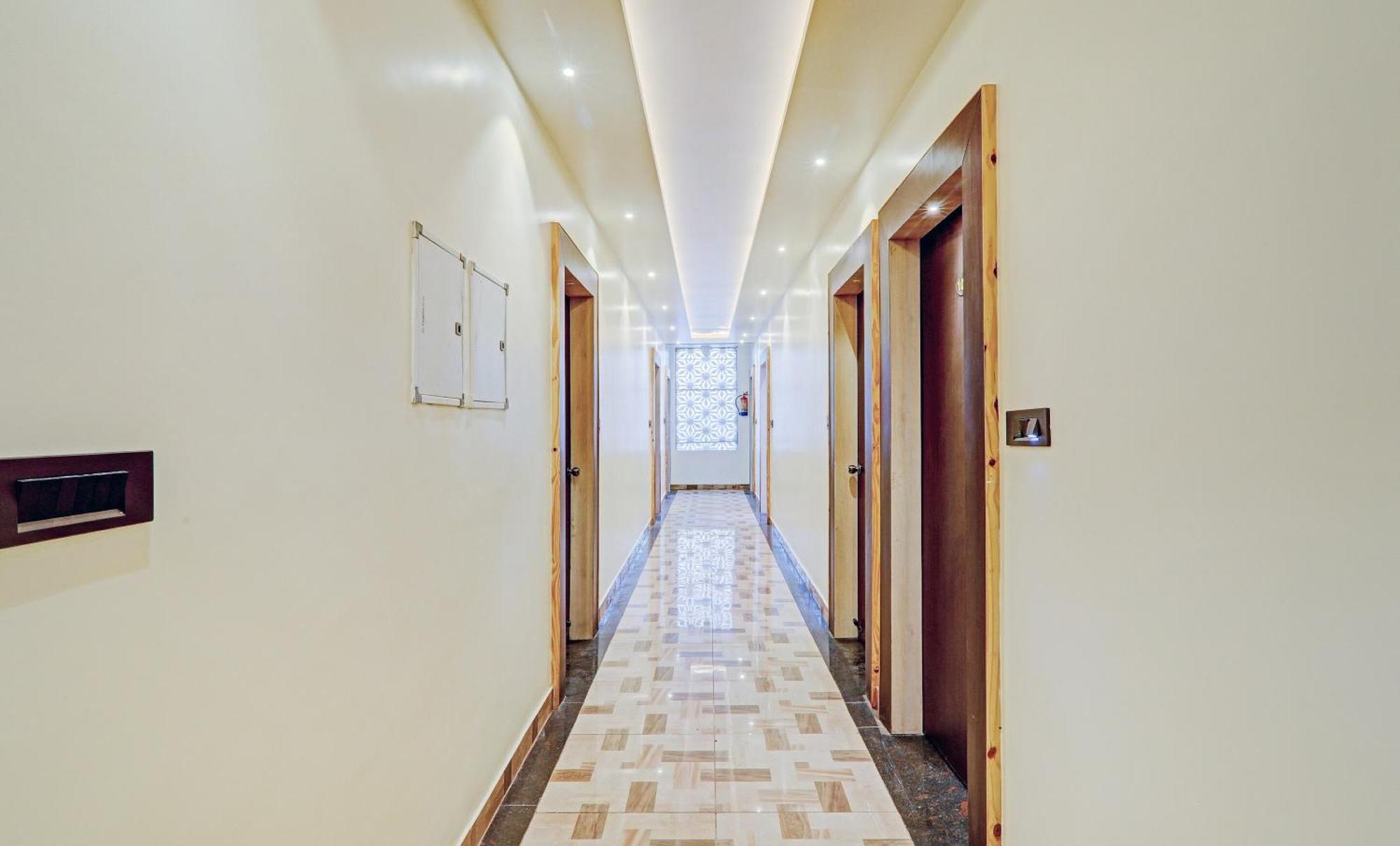 Super Townhouse Riddhi Residency Hotel Lucknow Exterior photo