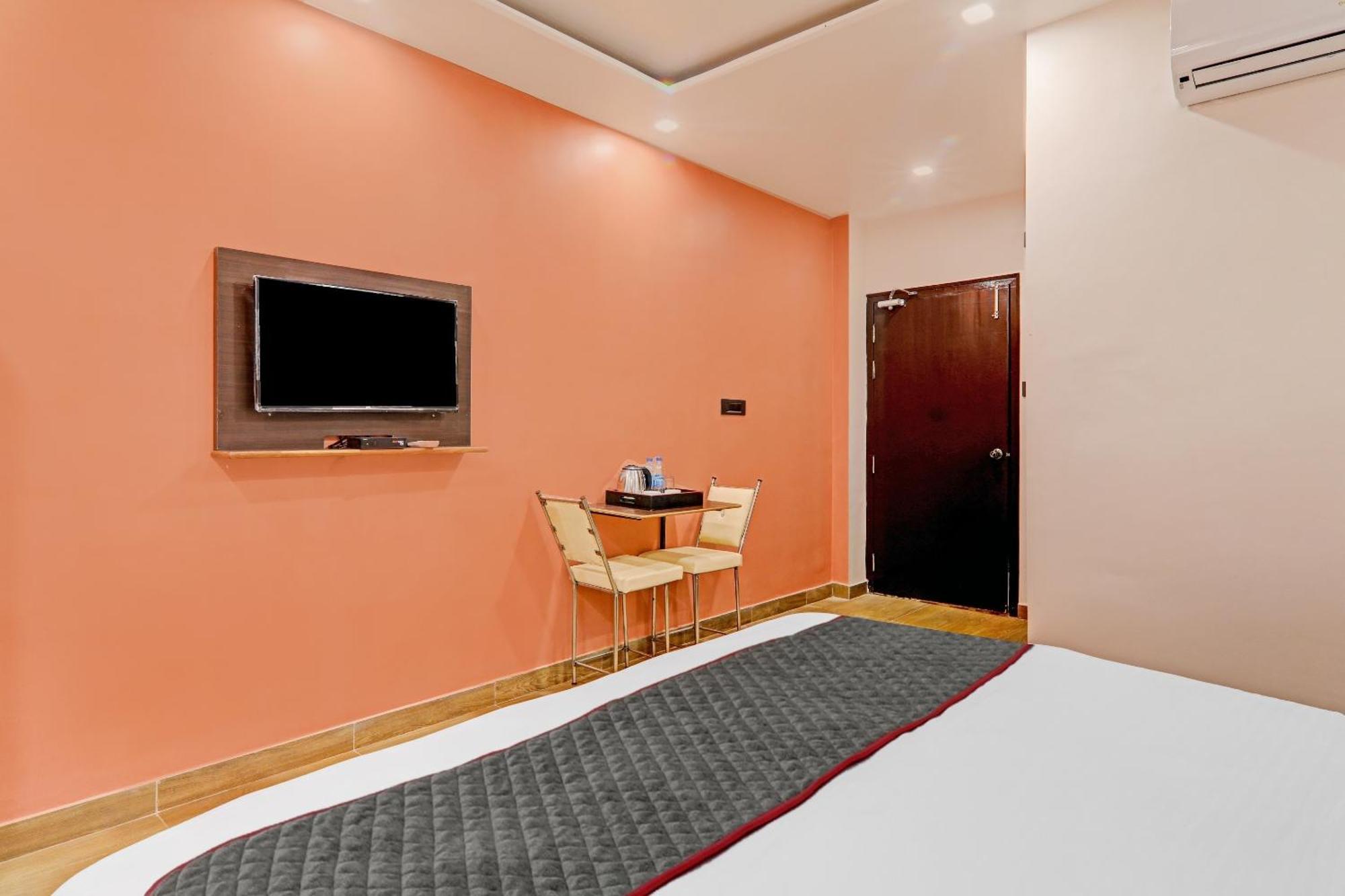 Super Townhouse Riddhi Residency Hotel Lucknow Exterior photo